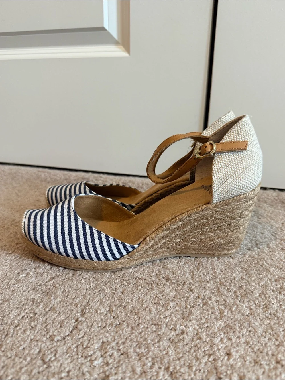 White Mountain Nautical Stripe Espadrille Wedge Sandals NWT